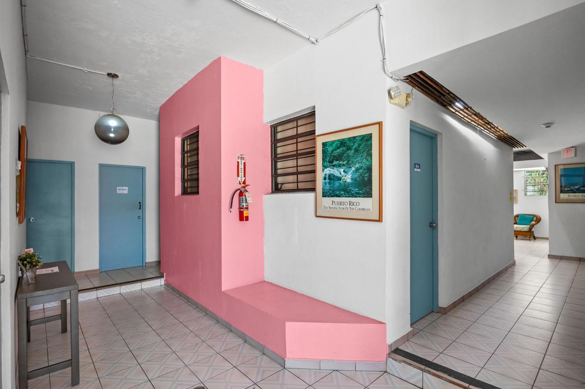 Borinquen Beach Inn San Juan Eksteriør bilde