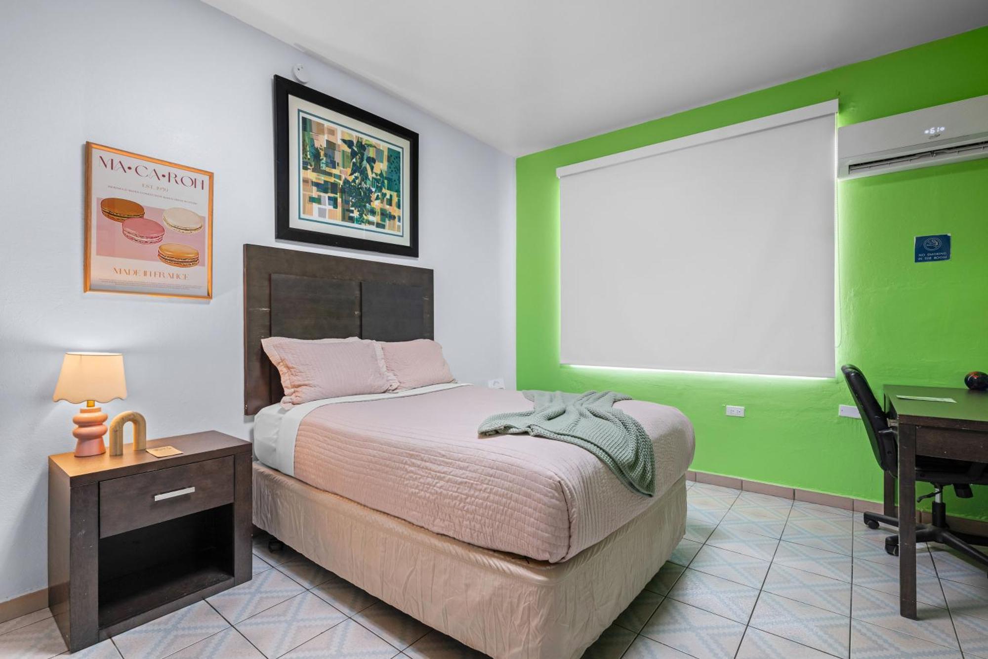 Borinquen Beach Inn San Juan Eksteriør bilde